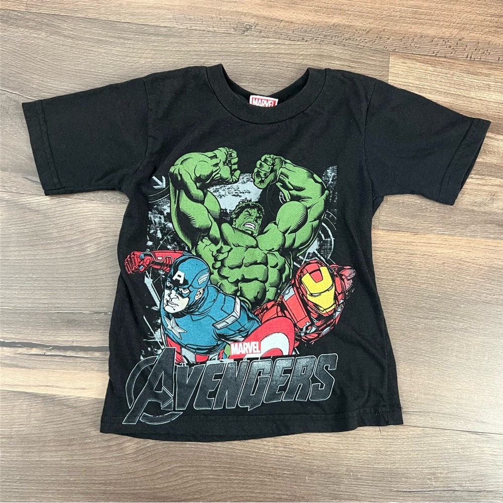 Marvel 2012 Boys' The Avengers Crewneck Graphic T-shirt - Black - Size 5/6